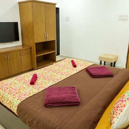 파나지 Surya Kiran Miramar B&B 객실 사진