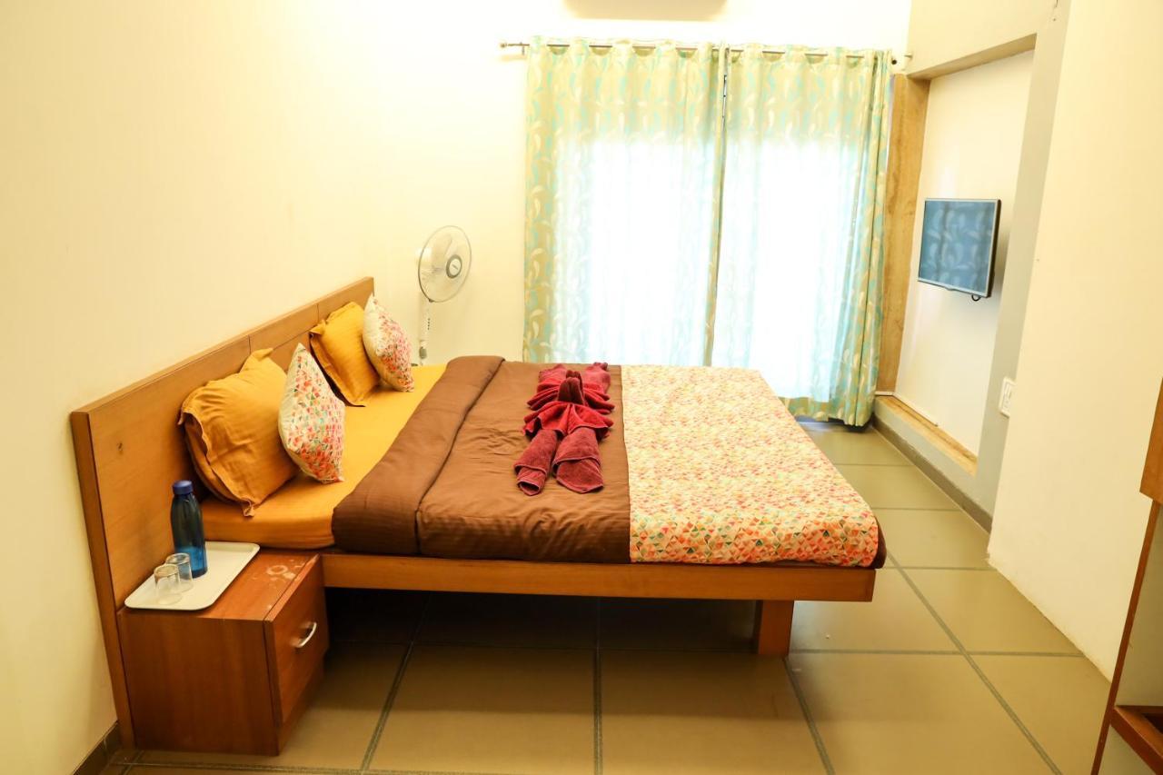 파나지 Surya Kiran Miramar B&B 외부 사진