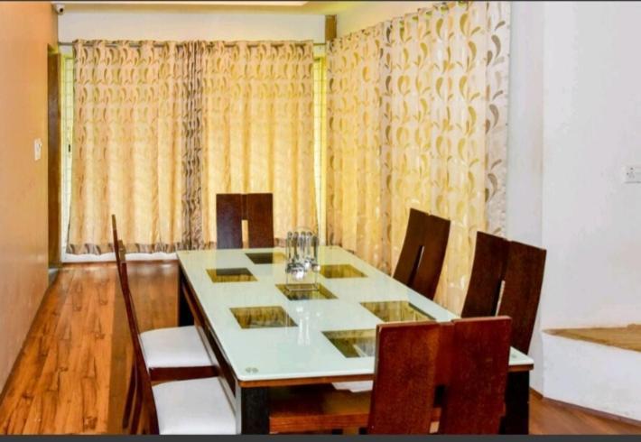 파나지 Surya Kiran Miramar B&B 외부 사진