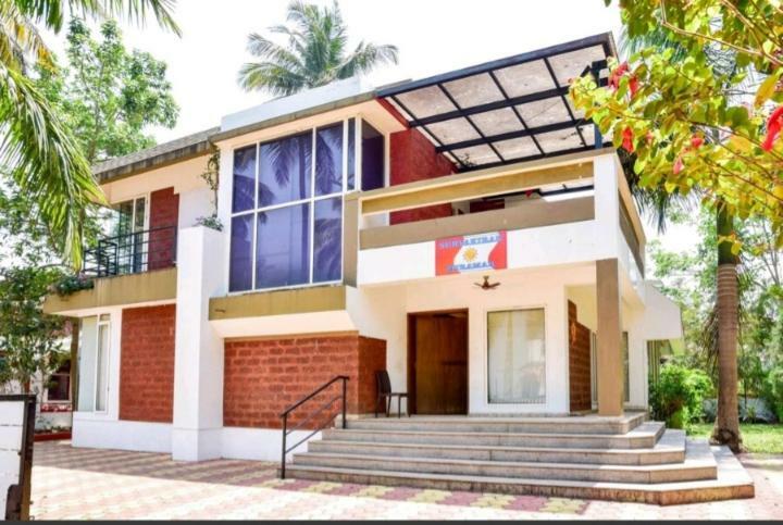 파나지 Surya Kiran Miramar B&B 외부 사진