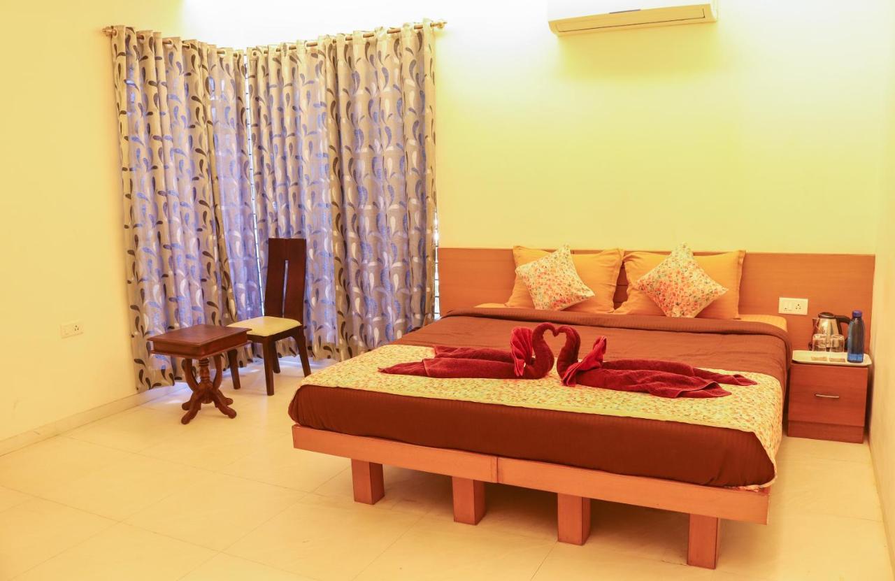 파나지 Surya Kiran Miramar B&B 외부 사진
