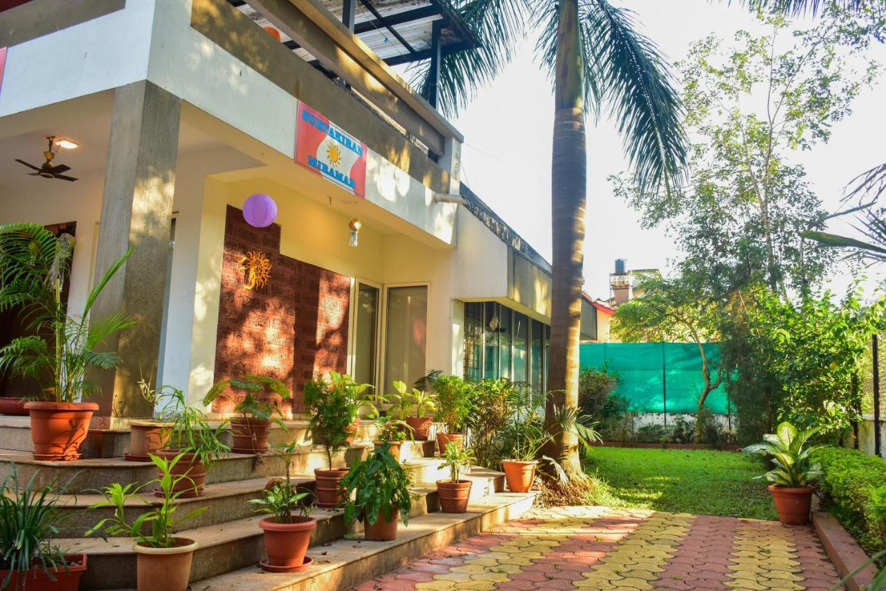 파나지 Surya Kiran Miramar B&B 외부 사진