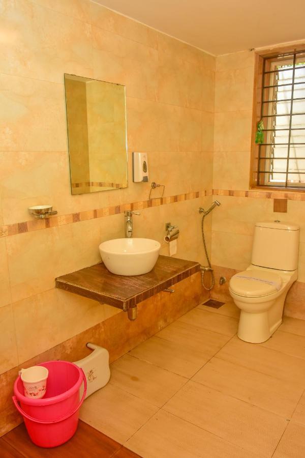 파나지 Surya Kiran Miramar B&B 외부 사진