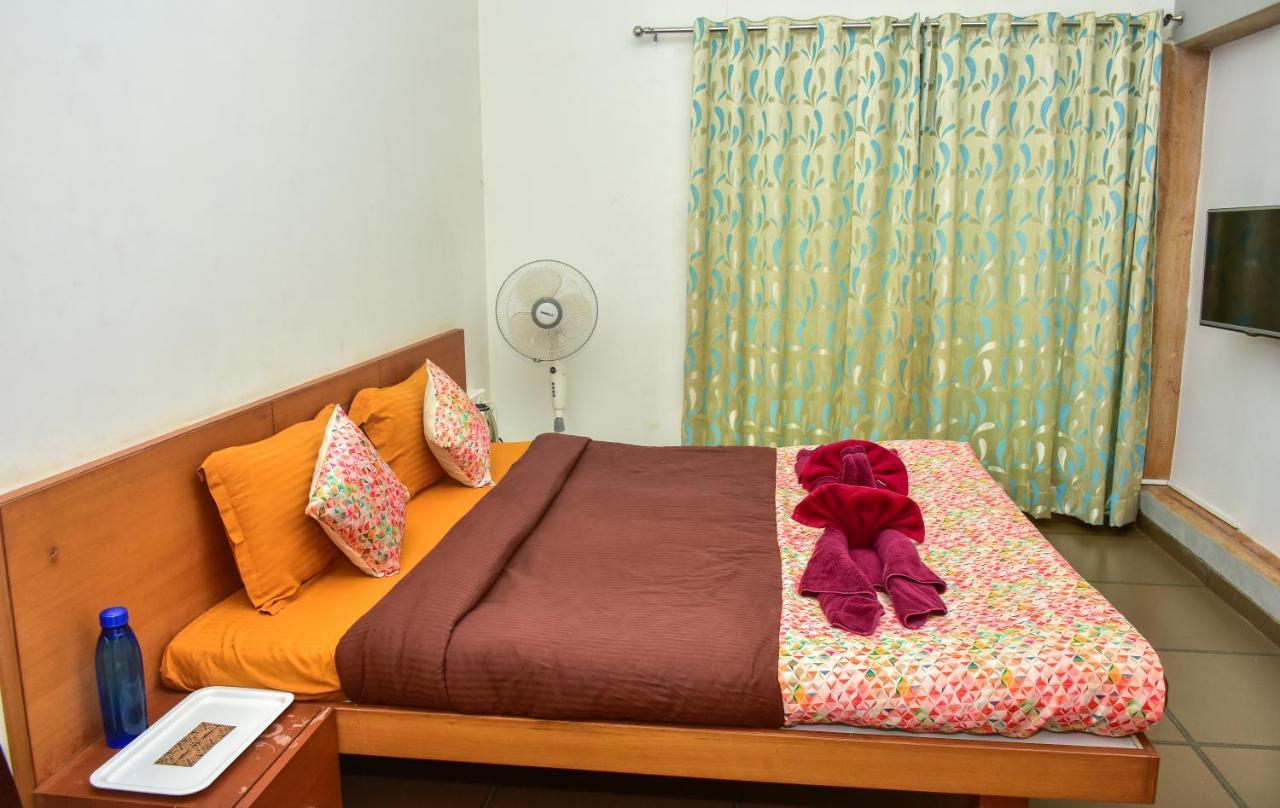 파나지 Surya Kiran Miramar B&B 외부 사진